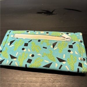 Ladies trifold KAVU wallet
